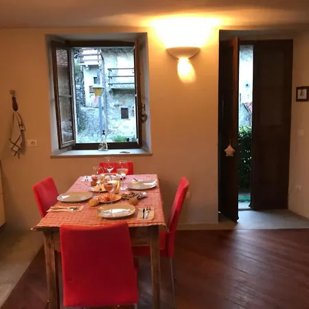 Casa Montorfano Ferienhaus *